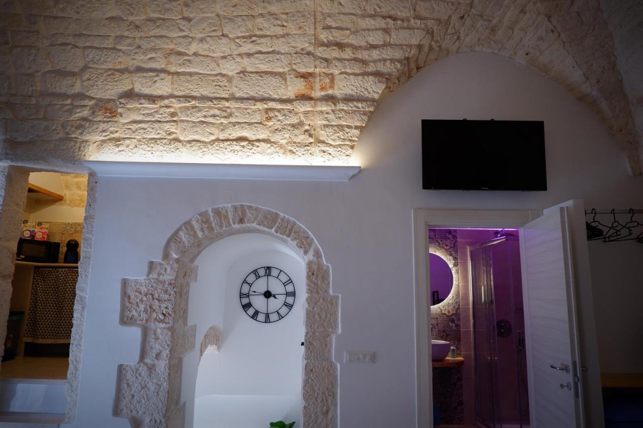 La Suite Del Conte Ceglie Messapica Exterior photo