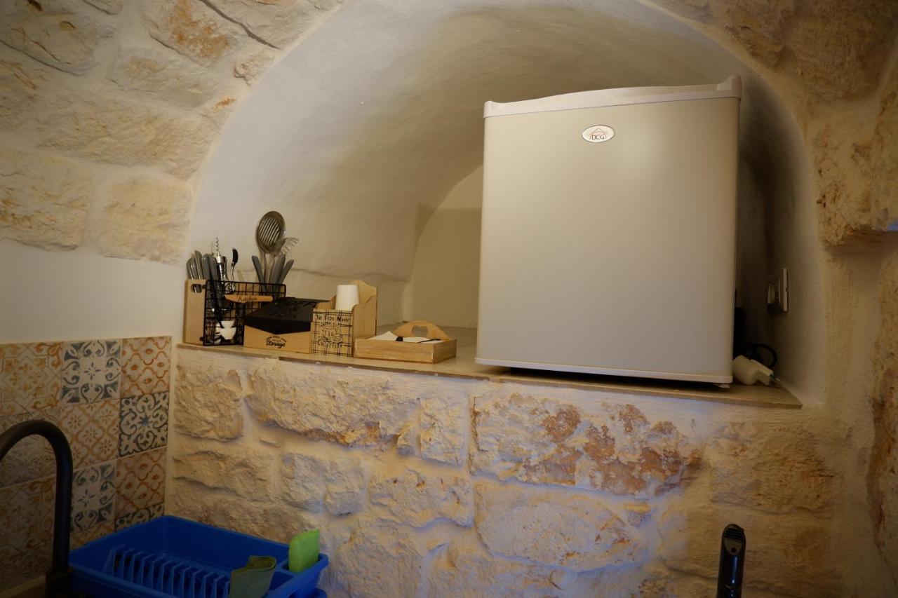 La Suite Del Conte Ceglie Messapica Exterior photo